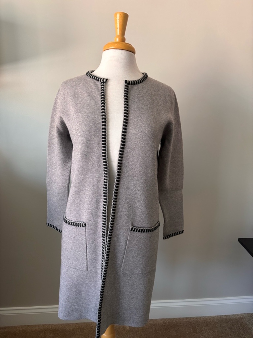 Women's Grey Long Open Cardigan Sweater with Contrast Trim